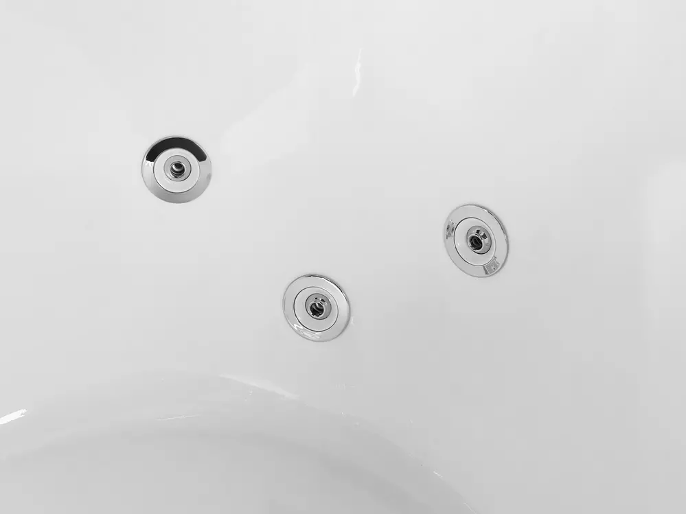 Whirlwanne Eckmodell mit LED CAURA 175 x 80 cm Weiß rechtsseitig_1017109