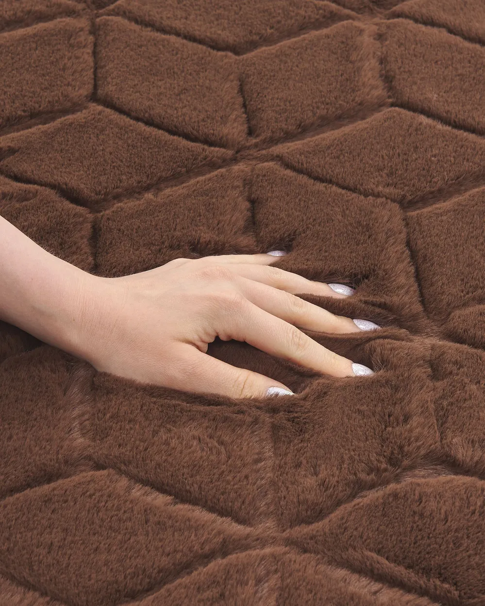 Faux Fur Rug THATTA Brown 80 x 150 cm_866656