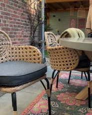 Set mit 4 Stühlen und Sitzkissen PRATELLO Polyrattan Naturfarben_999699
