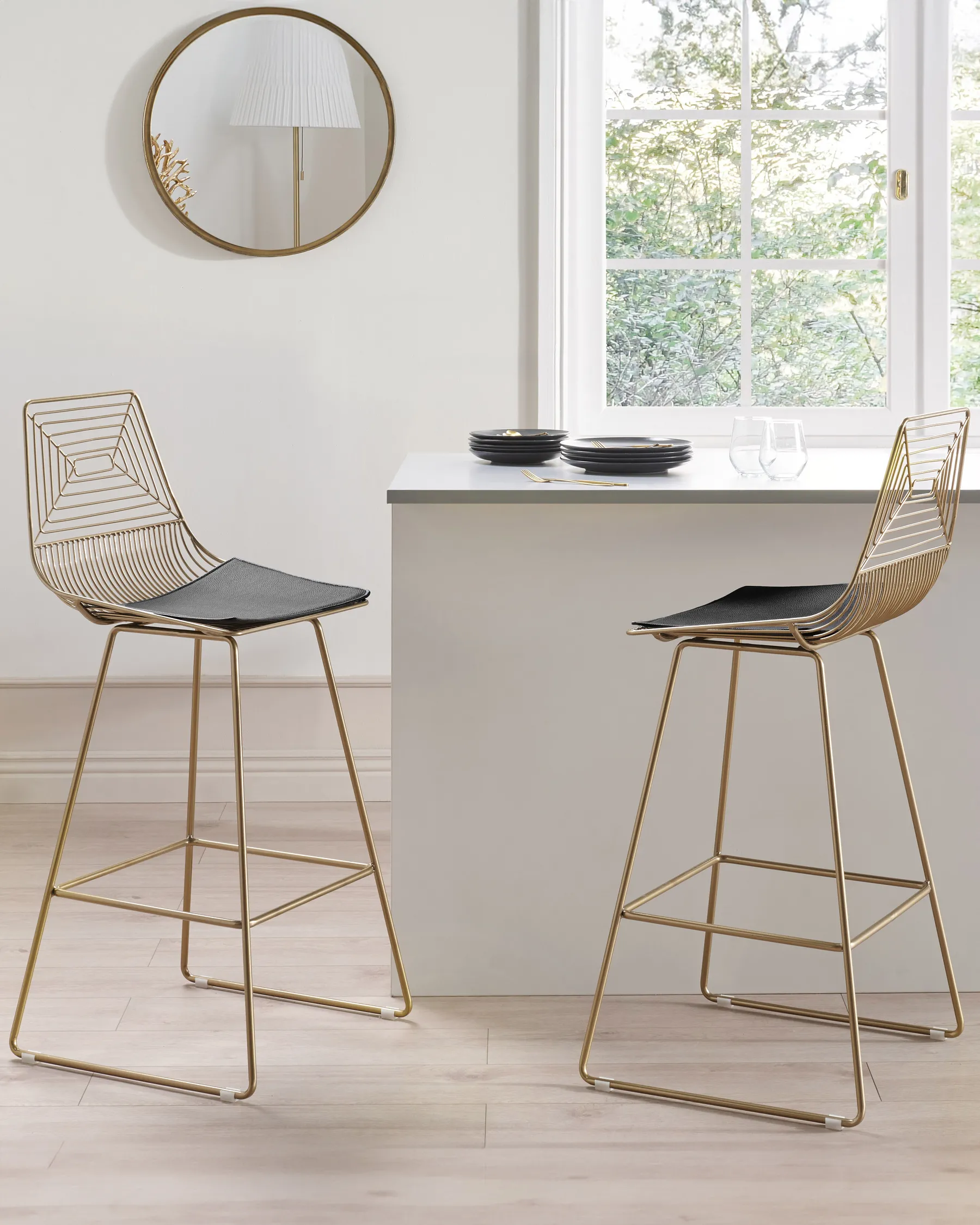 Set mit 2 Barstühlen BISBEE Metall Gold_868485