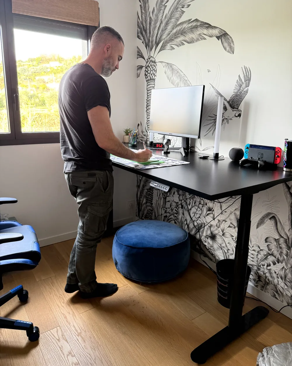 Schreibtisch elektrisch höhenverstellbar DESTINAS 180 cm 80 cm Schwarz_1062378