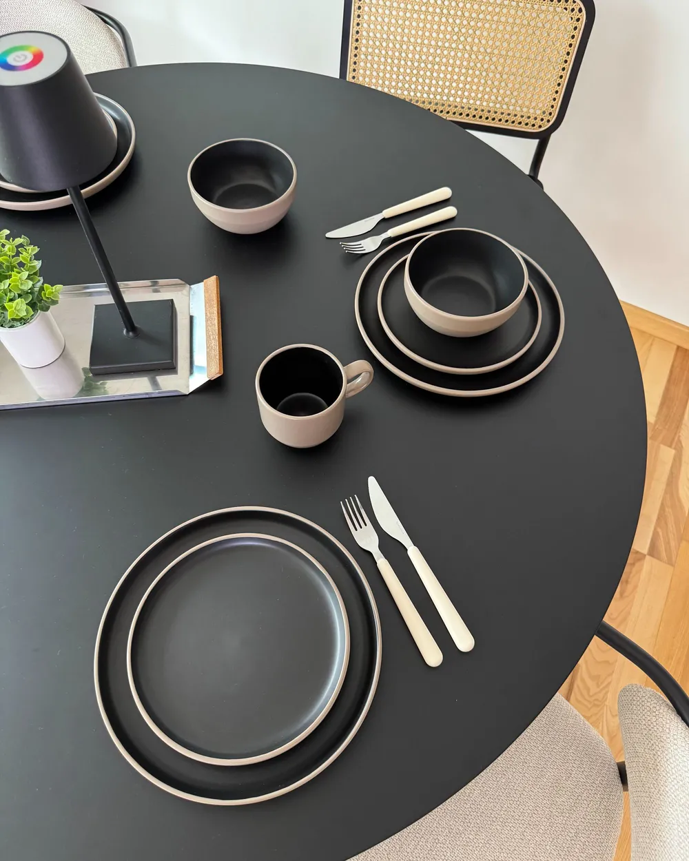 Tafelservice 16-teilig NUTMEG Steinzeug Schwarz / Beige_1081471