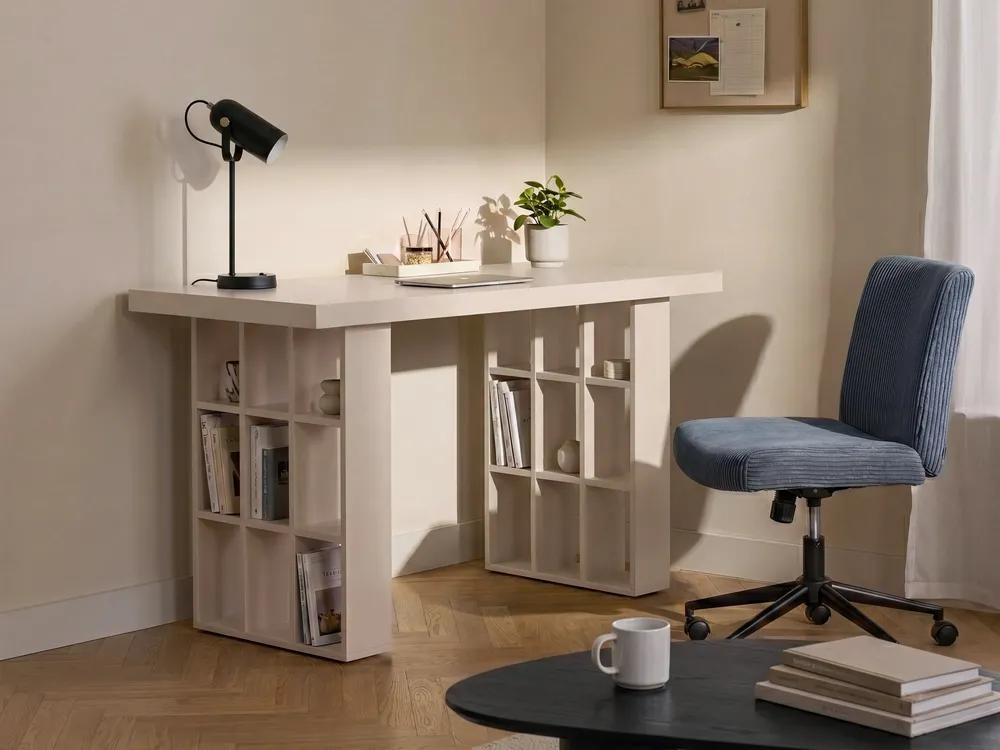 Schreibtisch ELURA 120 cm 60 cm mit Fächern Hellbeige