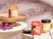 Set of 3 Scented Candles FRUITY BLOOM Soy Wax Fruity Notes_1080327
