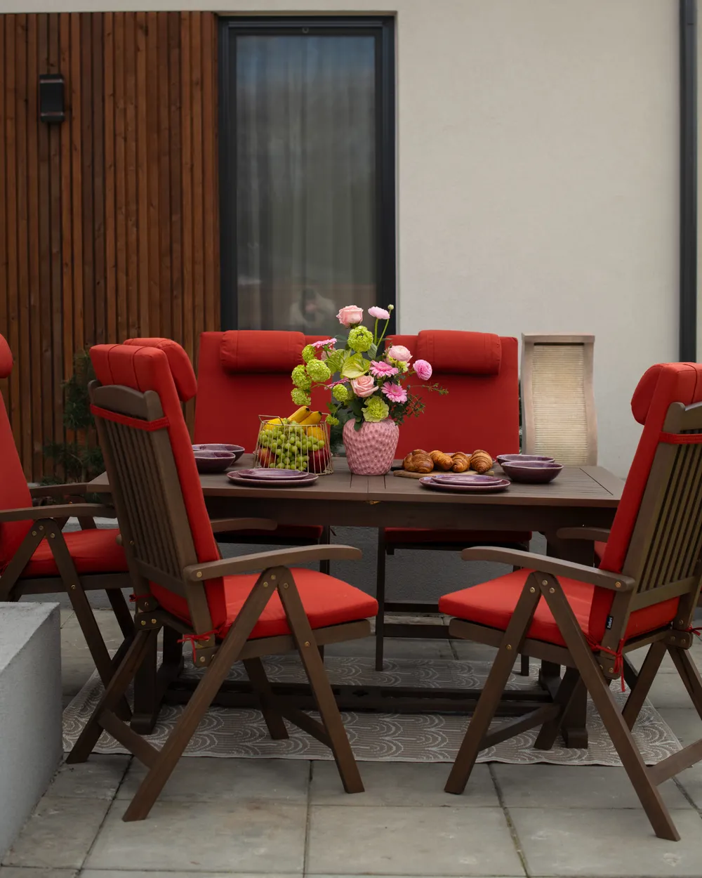 Gartenmöbel Set 6-Sitzer AMANTEA PREMIUM Akazienholz Rot_1071998