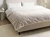 Tagesdecke RAKYA Webpelz 150 x 200 cm Hellbeige