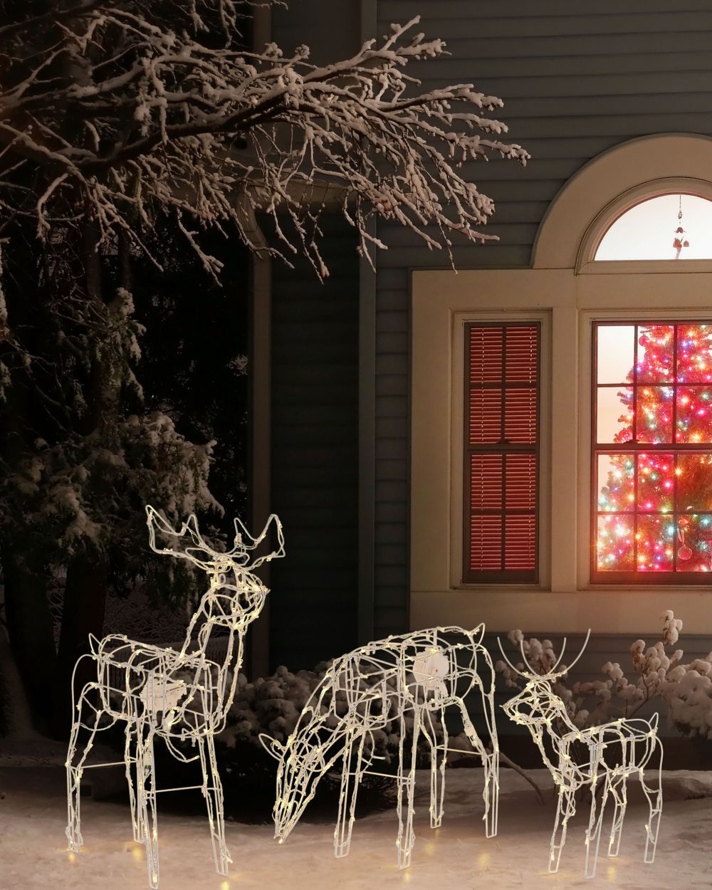 Outdoor Decoration LED MIKKELI 76/47/52 cm Animated Reindeer White