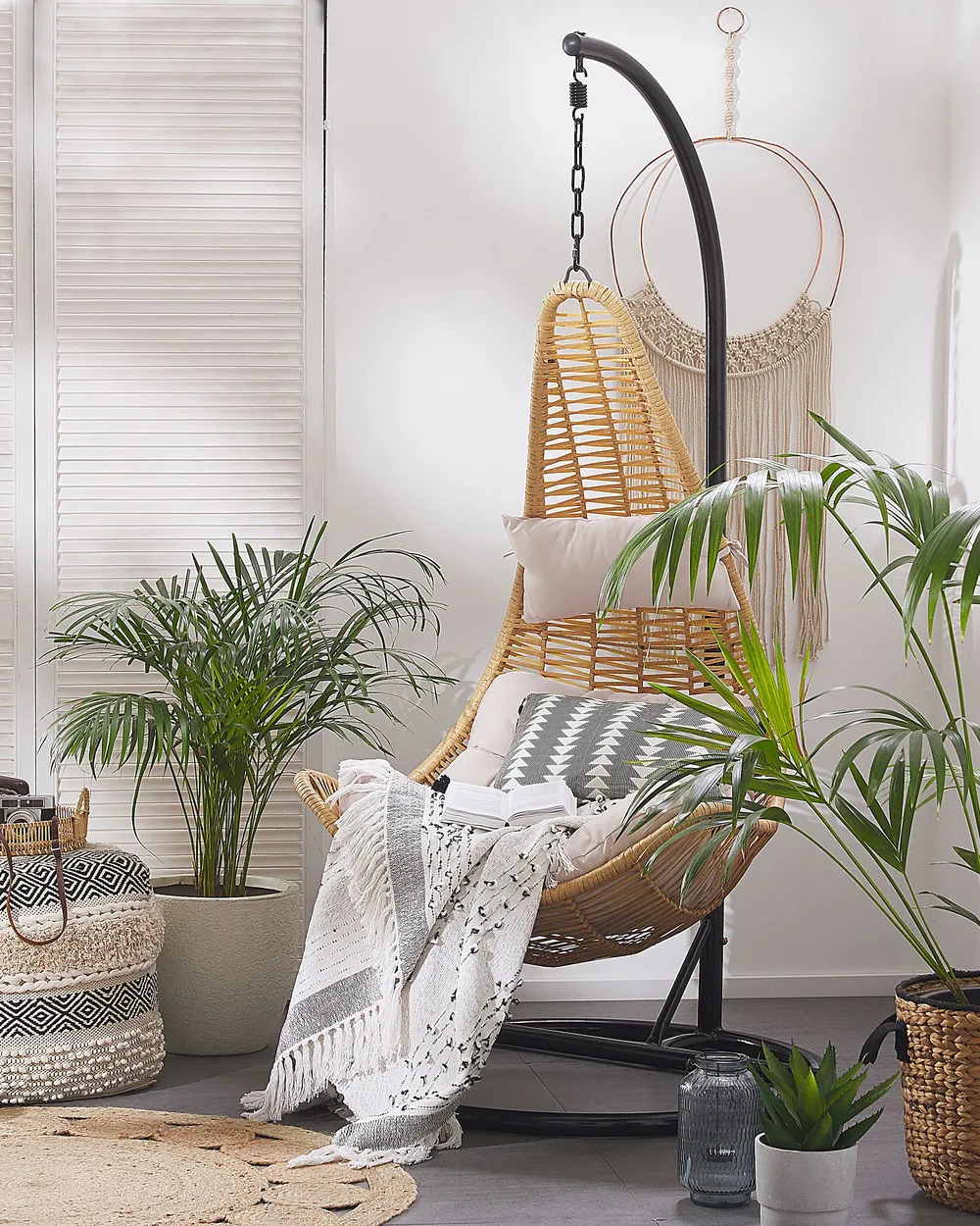 Hngesessel mit Gestell ATRI II Polyrattan Naturfarben - Beliani.de