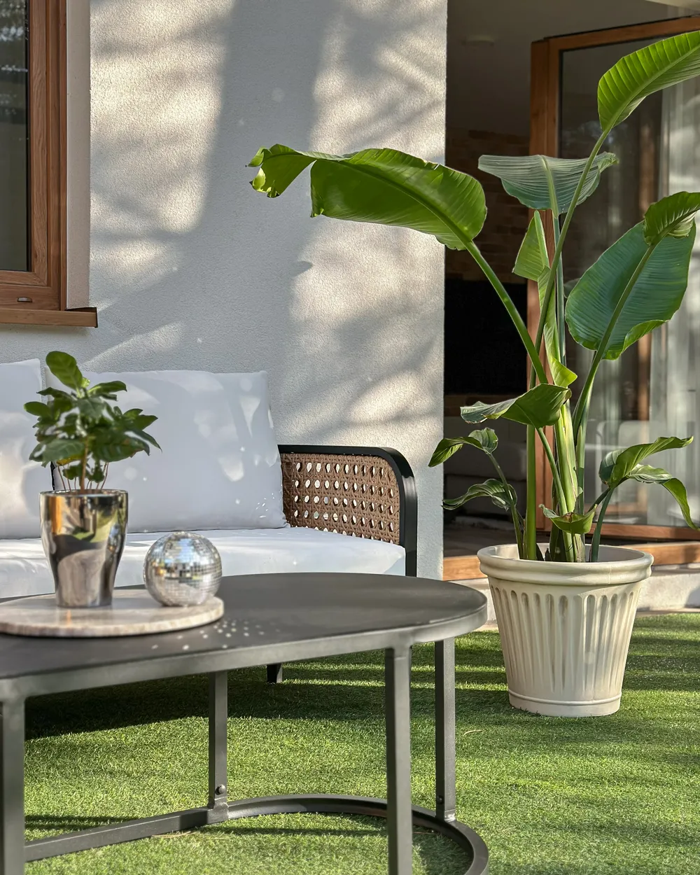 Lounge Set mit Tisch 3-Sitzer MONTEFALCO Metall Weiß_977871