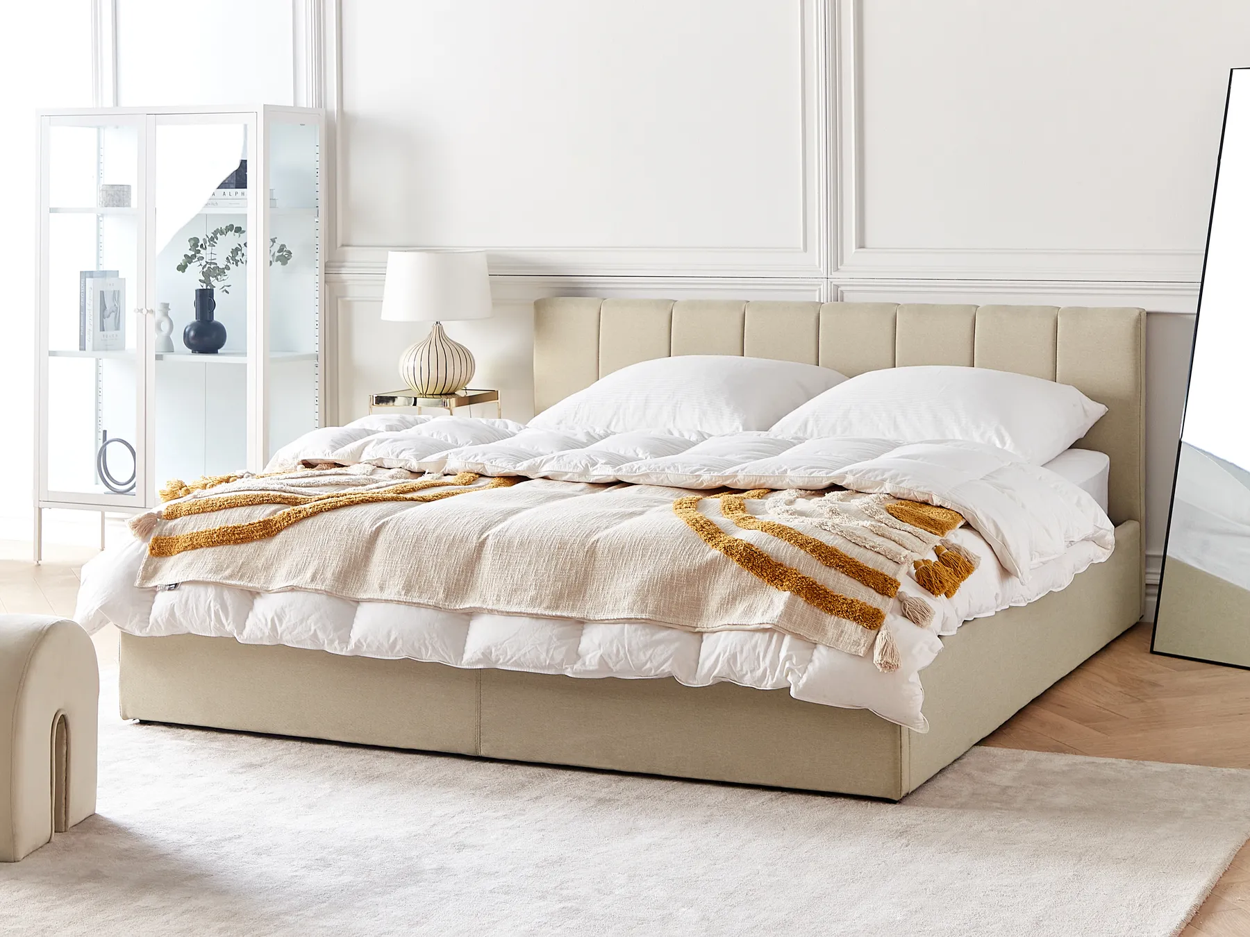 Bett mit Stauraum DREUX Stoff Beige 180 x 200 cm_861183