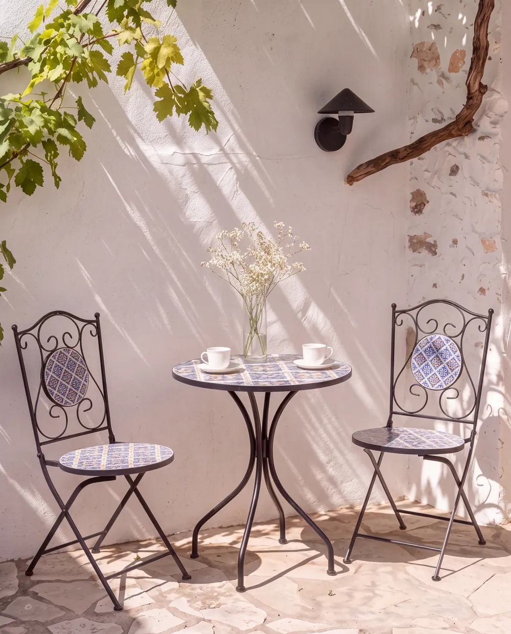 Set of 2 Garden Chairs SIPONTO Folding Metal White/ Blue