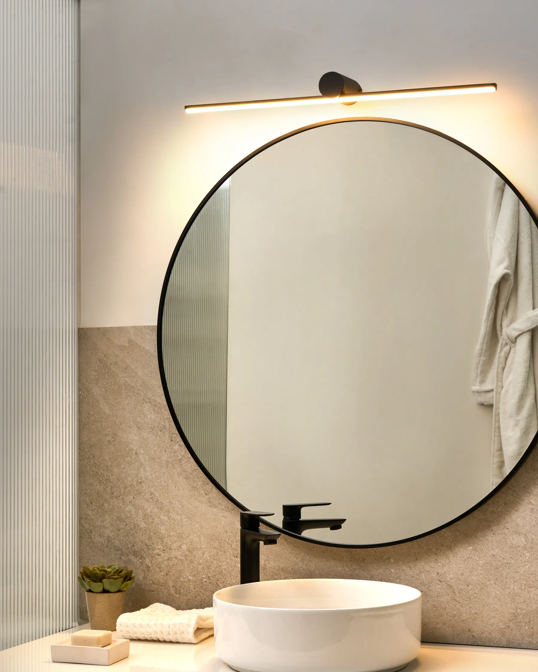 Picture and Mirror LED Light GABAS Metal Black_1010147