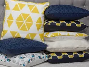 Lot de 2 coussins décoratifs MUSCARI 45 x 45 cm Coton Jaune Bleu Ikat_769144