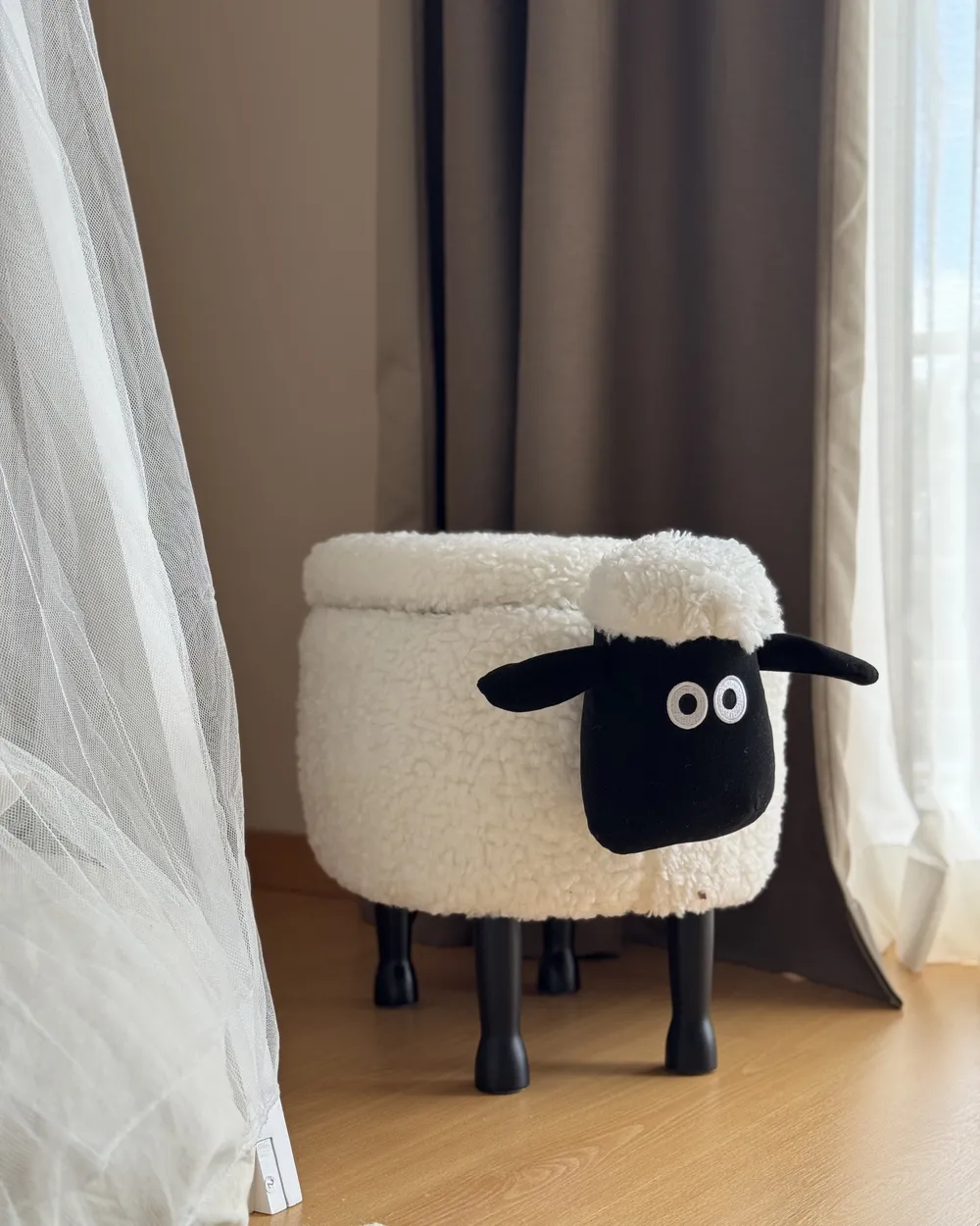 Tierhocker mit Stauraum SHEEP Schaf Stoff Weiß_969736