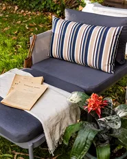 Lounge Set mit Tisch 2-Sitzer TERRACINA Metall Hellgrau_927398