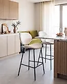 Set mit 2 Barstühlen LUANA Bouclé Weiß