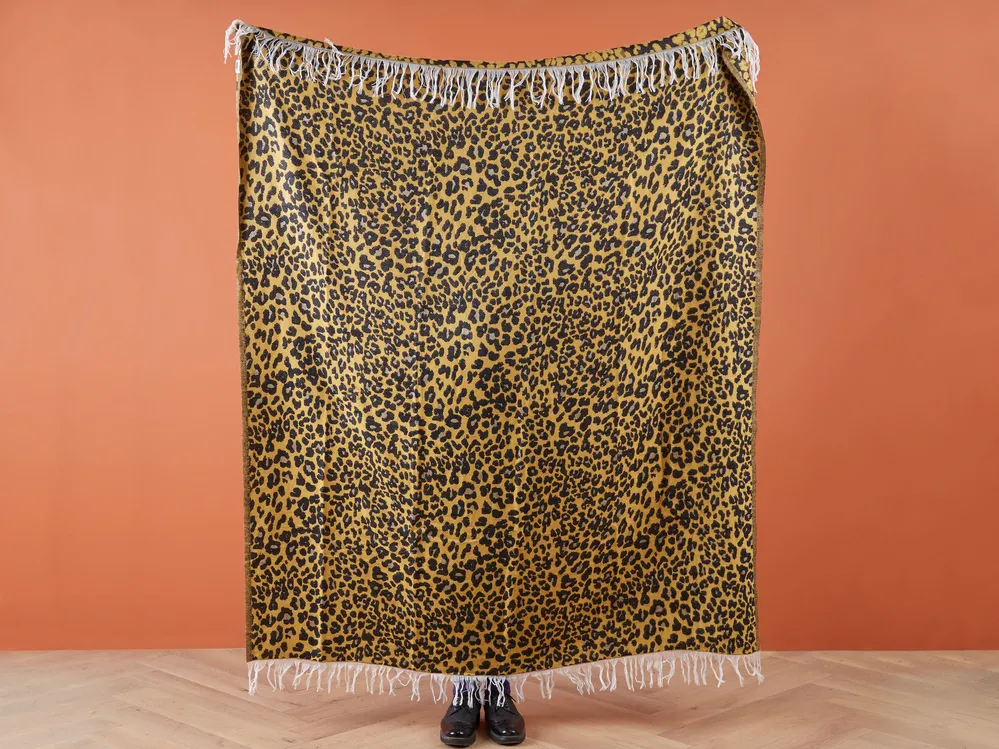 Kuscheldecke JAMUNE 130 x 170 cm Braun_868827