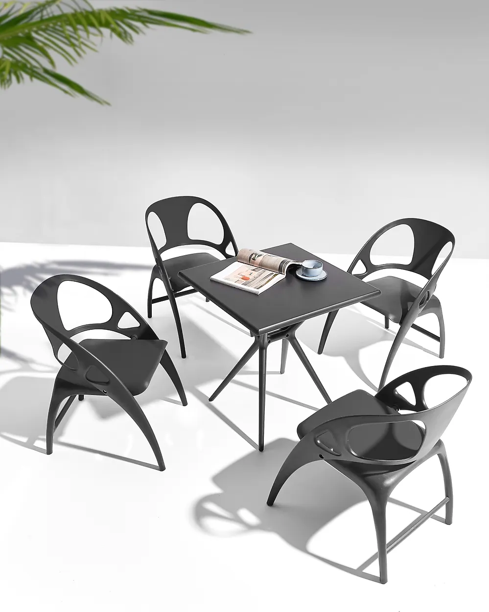 Set of 4 Garden Chairs NEMI Folding Black_1171449