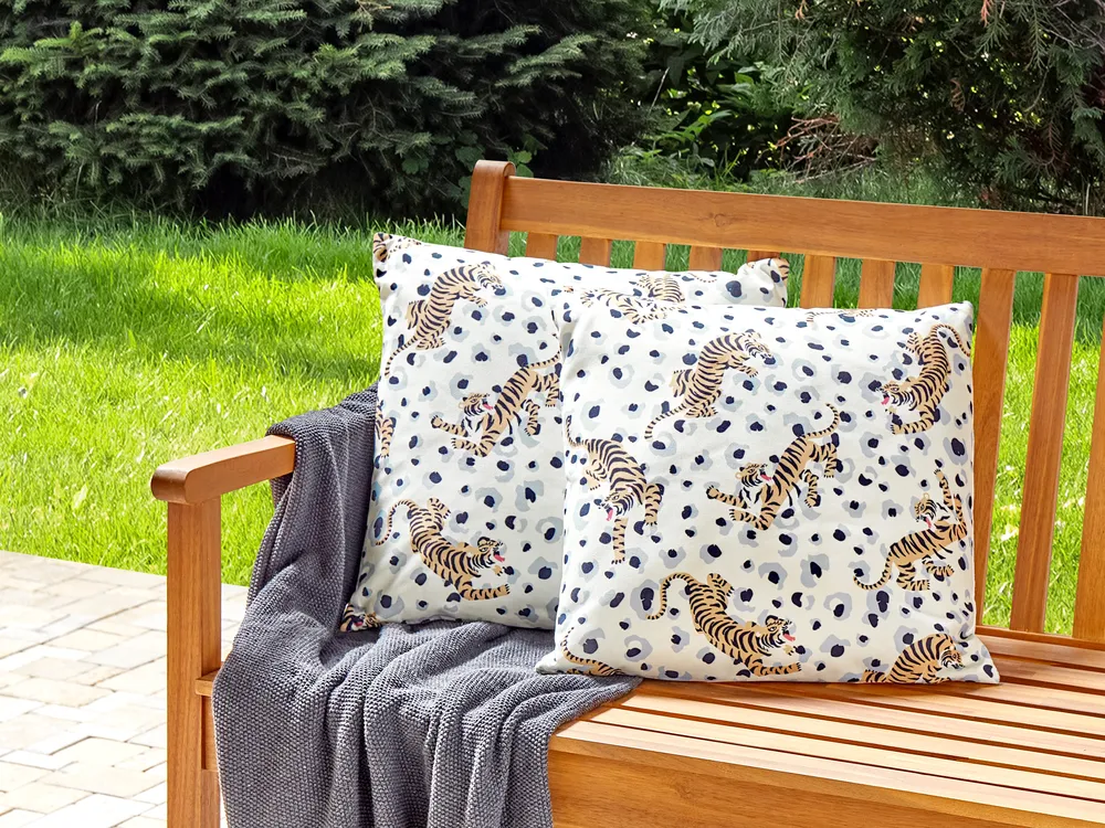 Gartenkissen 2er Set ARENZANO Tiermuster 45 x 45 cm Beige