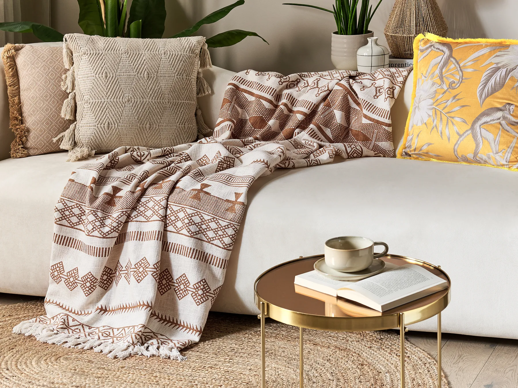 Kuscheldecke JORHAT Baumwolle 130 x 180 cm Beige_829250