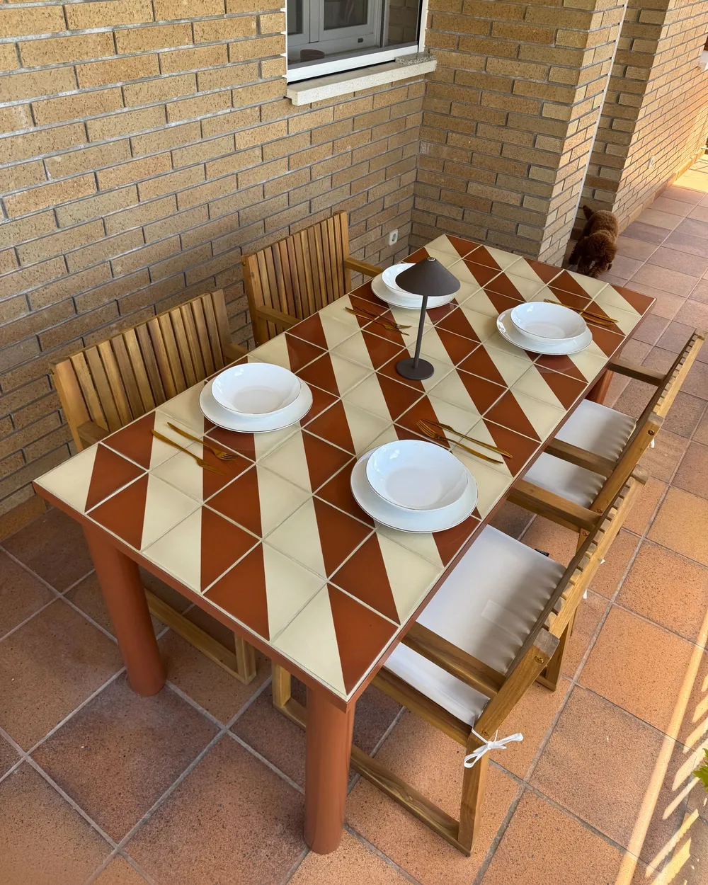 Set mit 2 Stühlen und Sitzkissen SASSARI II PREMIUM zertifiziertes Akazienholz Cremeweiß_1078521