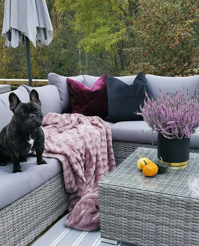 Lounge Set mit Tisch 8-Sitzer XXL modular Polyrattan Grau rechtsseitig_752020