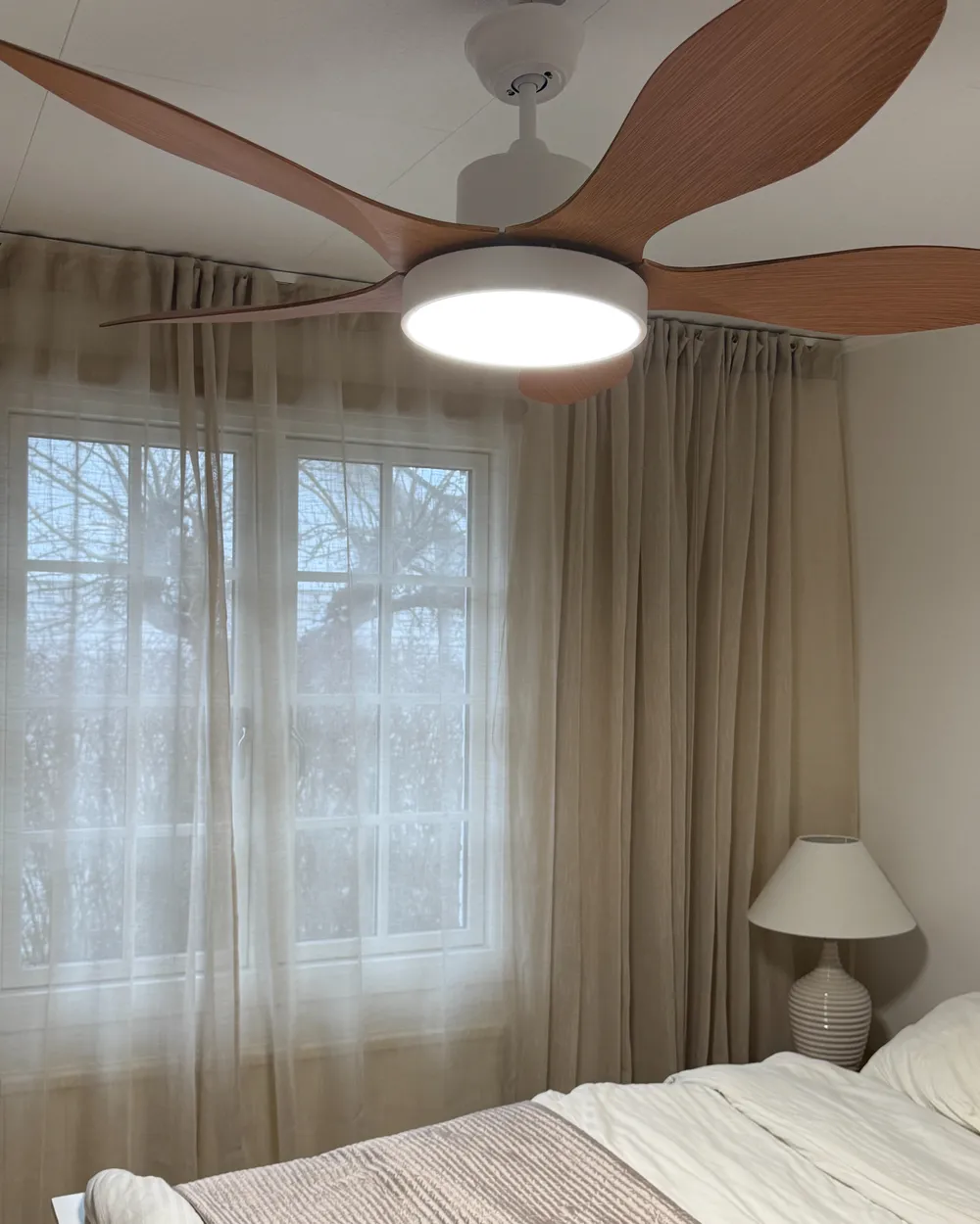 Deckenventilator mit Licht BARBET mit Fernbedienung LED Hellbraun_1065332
