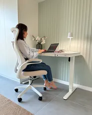 Schreibtisch elektrisch höhenverstellbar PENLY 120 cm 60 cm mit USB-Anschluss Weiß_1065740