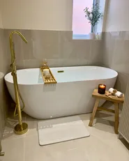 Freistehende Badewannenarmatur VICTORIA Gold_979630