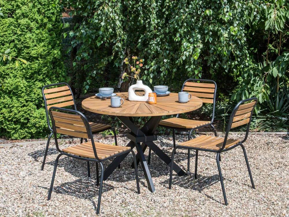 Gartentisch CISSONE 110 cm 110 cm Akazienholz Braun