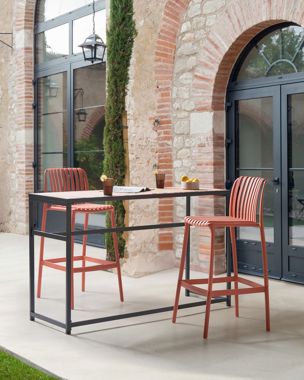 Set of 2 Bar Chairs ARICCIA 2 in 1 Synthetic Material Light Red