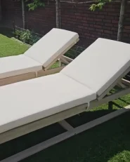 Gartenliege mit Auflage 2er Set AZZANELLO Akazienholz Cremeweiß_997613