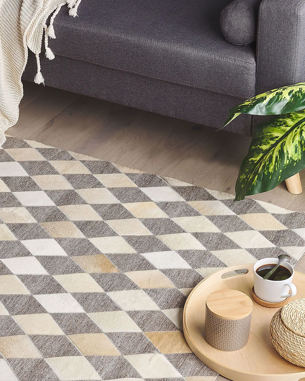 Teppich SESLICE Beige 140 x 200 cm Echtleder_1178696