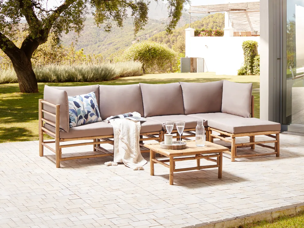 Garten Ecksofa mit Tisch 5-Sitzer CERRETO Bambus Taupe linksseitig