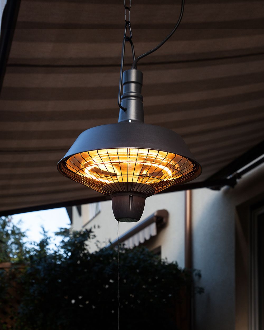 Hangende infrarood terrasverwarming AMIATA 2100 W Zwart