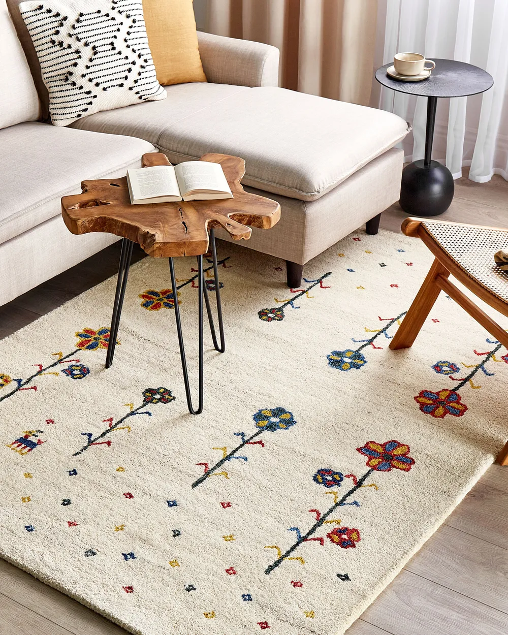 Teppich HUSUNLU Beige 140 x 200 cm Gabbeh Wolle