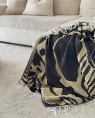 Kuscheldecke KUDIYA 130 x 170 cm Beige_951700