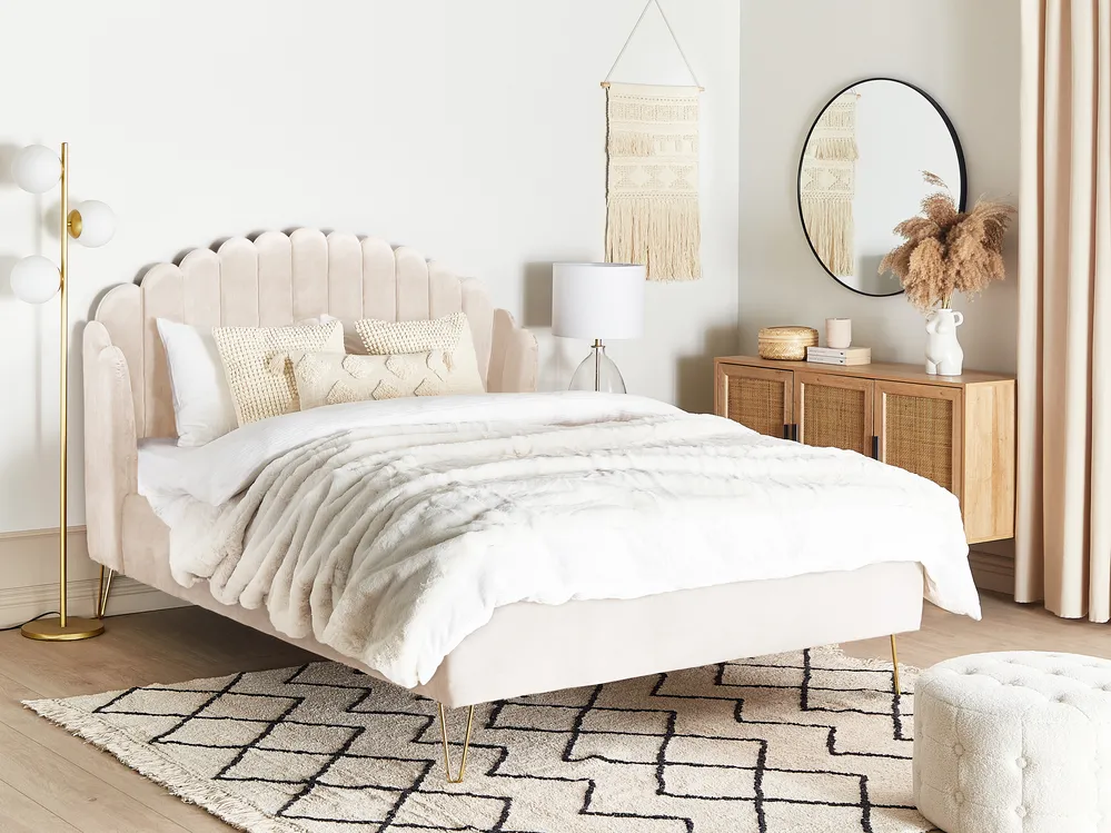 Bett mit Lattenrost Samtstoff AMBILLOU 140 x 200 cm Hellbeige