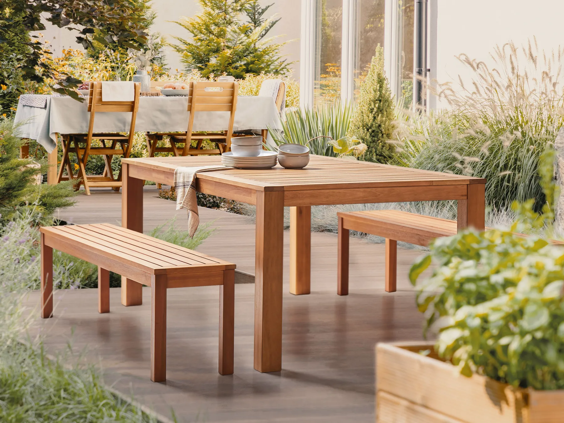Garden Dining Set with Benches 6 Seater MONSANO Eucalyptus Wood Brown_812776