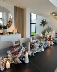 Weihnachtsgirlande Schnee bedeckt LED WHITEHORN 270 cm Weiß_901515