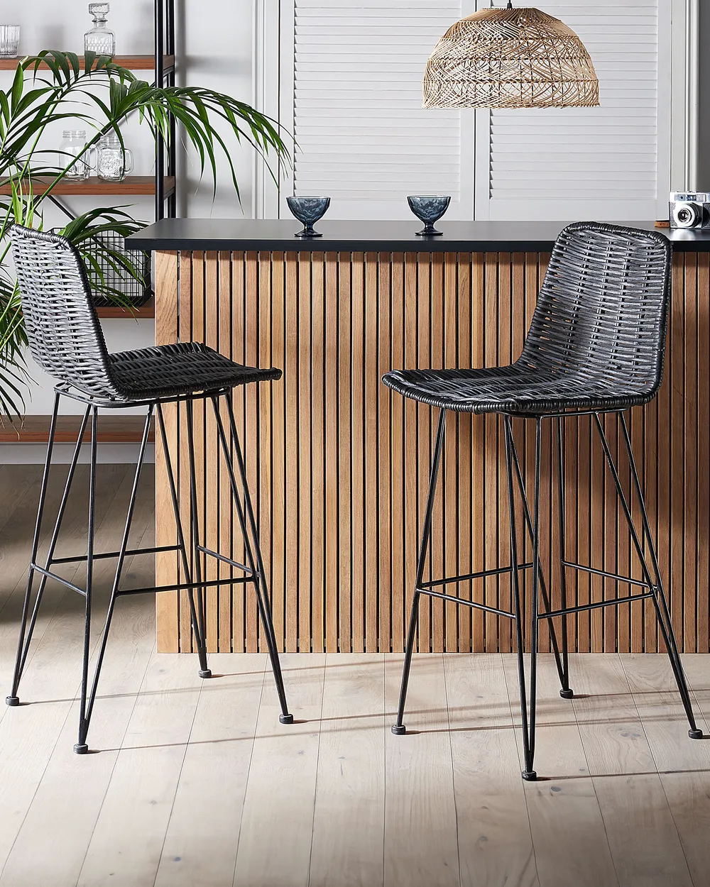 Set of 2 Bar Chairs CASSITA Rattan Black