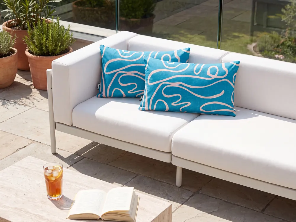 Set of 2 Outdoor Cushions KERRIA Abstract Pattern 30 x 50 cm Turquoise
