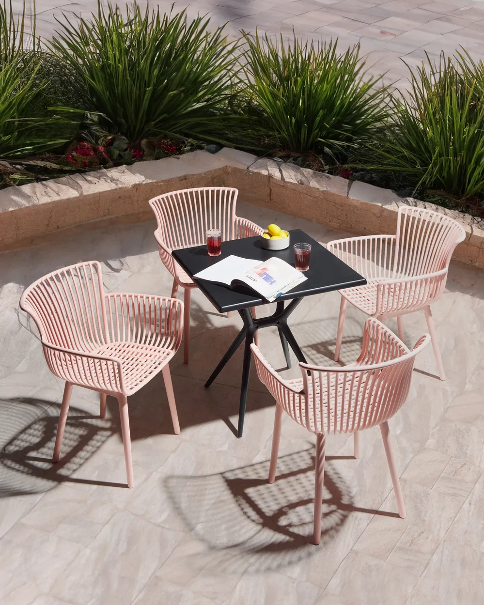 Set of 4 Garden Chairs PESARO Pink