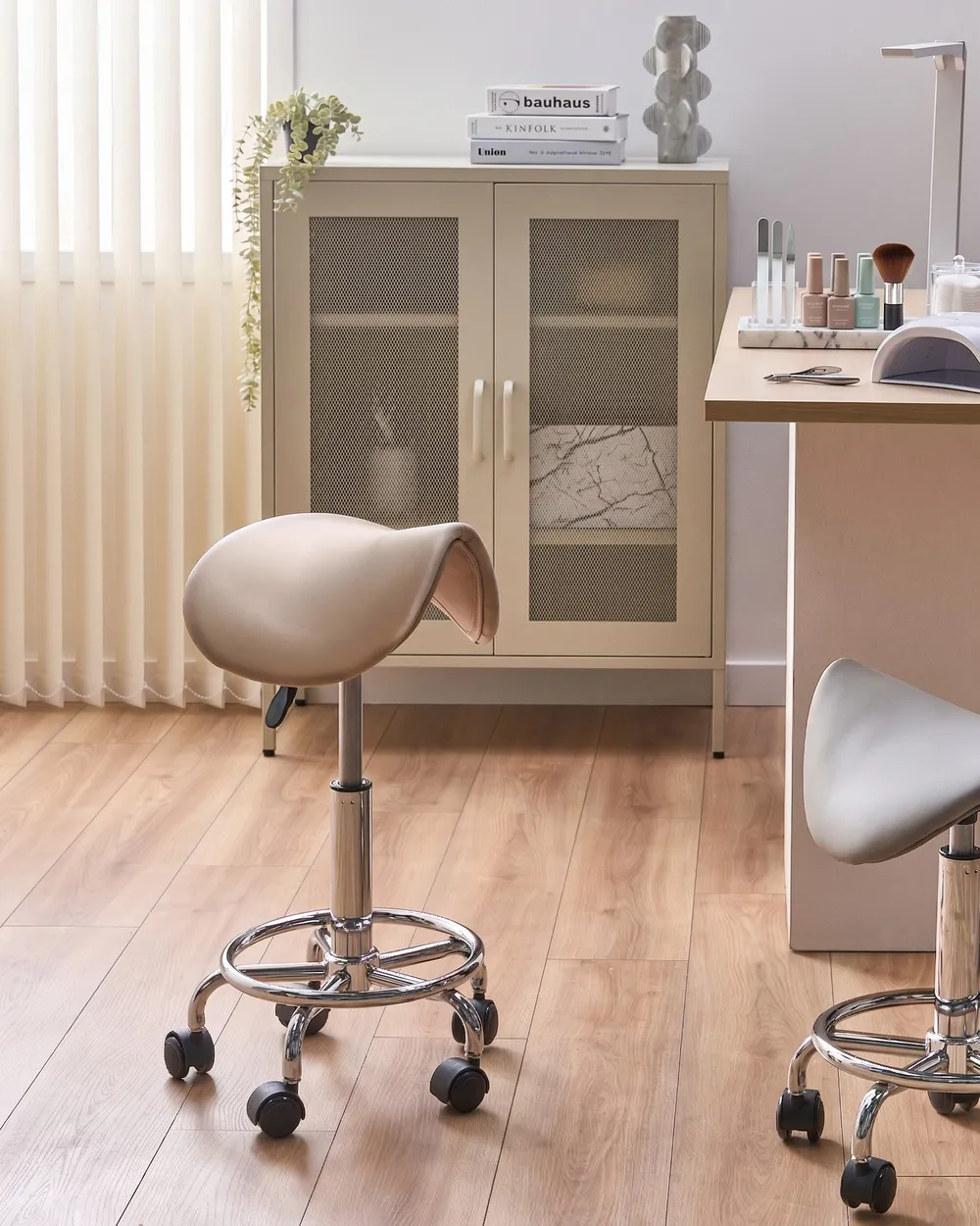 Saddle Stool DUMONT Faux Leather Beige_1072603