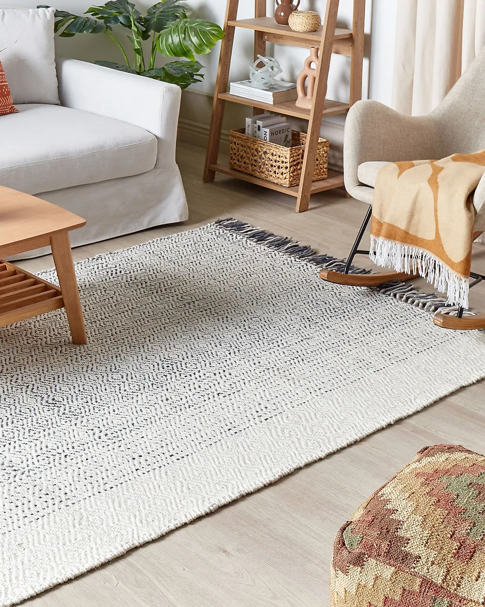 Rug OMERLI White 140 x 200 cm Wool_1184639