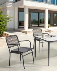 Set mit 4 Stühlen und Sitzkissen TACENO Metall Grau_1007815