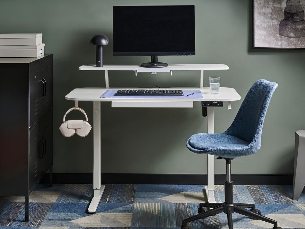 Electric Adjustable Standing Desk WILBANKS 120 cm 60 cm with USB Port White