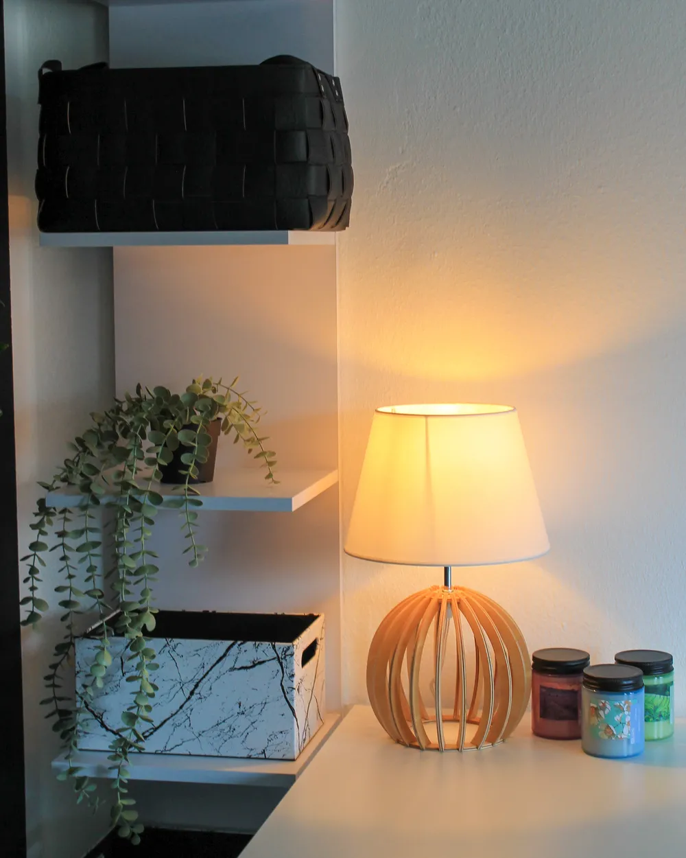 Wall Bookshelf ESTON 190 cm White_975000