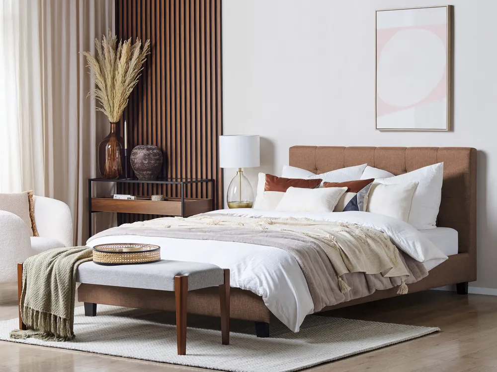 Bett mit Lattenrost Stoff LA ROCHELLE 180 x 200 cm Braun