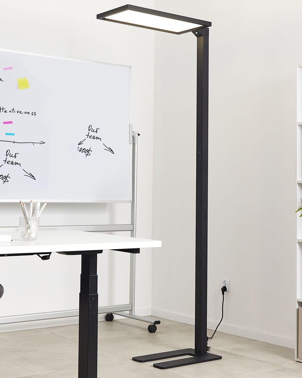 LED staande lamp ORION met bewegingssensor Metaal Zwart